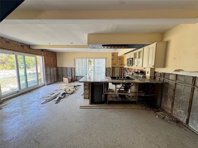 18838 GULF BOULEVARD 202, Indian Shores, FL 33785