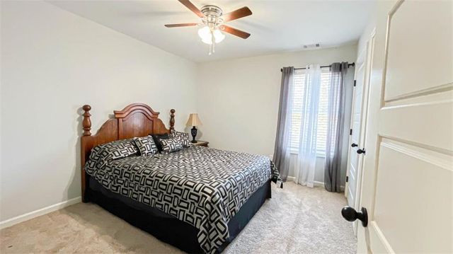 3835 Hawk Tail Drive, Loganville, GA 30052