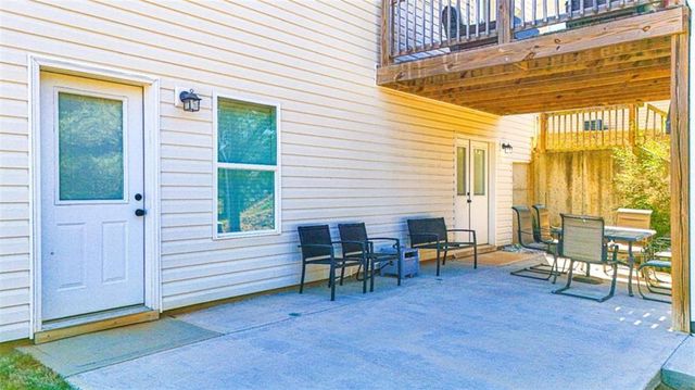 3835 Hawk Tail Drive, Loganville, GA 30052