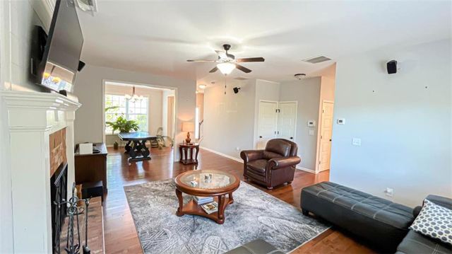 3835 Hawk Tail Drive, Loganville, GA 30052