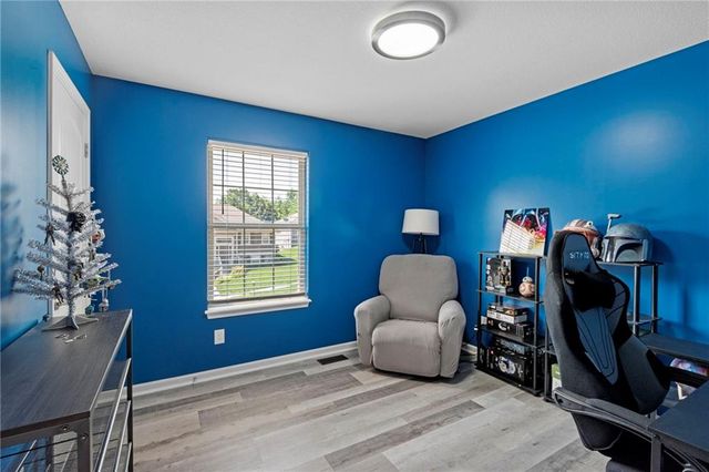 730 E 13th Court, Kearney, MO 64060