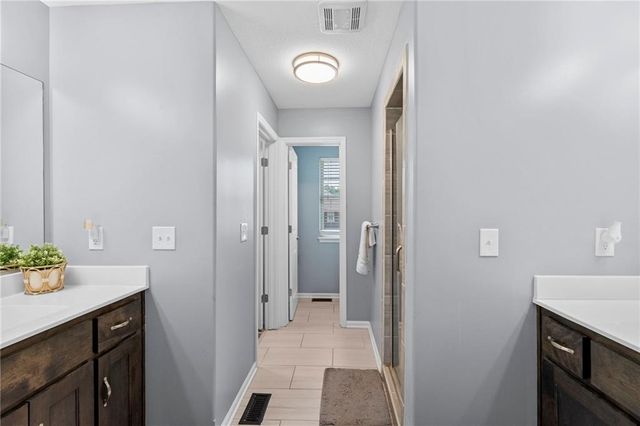 730 E 13th Court, Kearney, MO 64060