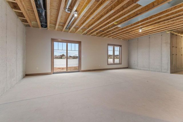 1373 PRAIRIE LAKE CIRCLE, Neenah, WI 54956