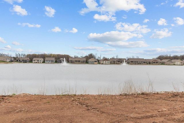 1373 PRAIRIE LAKE CIRCLE, Neenah, WI 54956