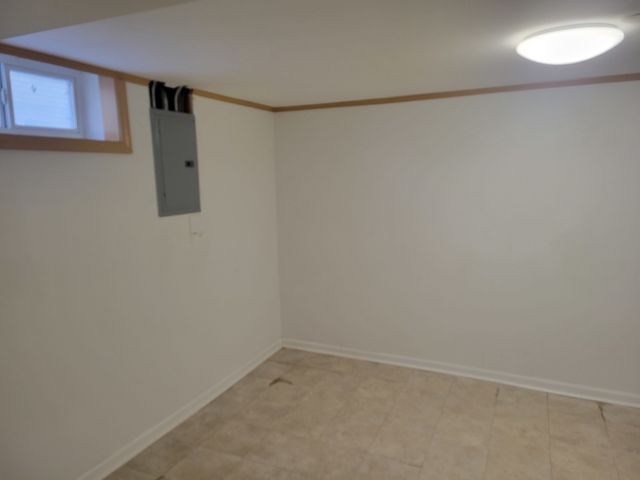 2382 S Scott Street S, Des Plaines, IL 60018