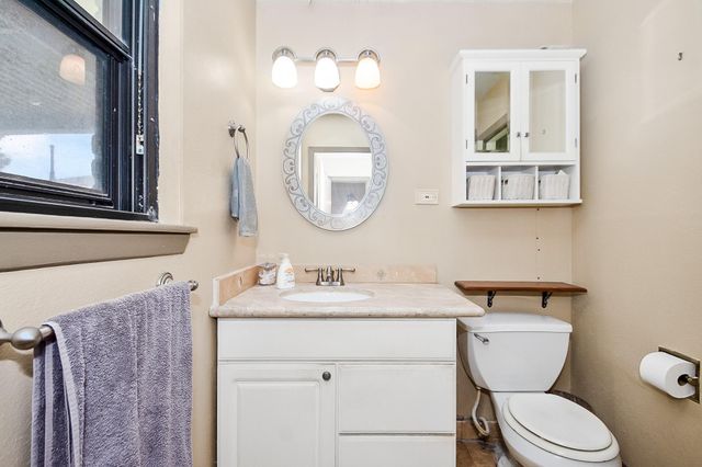 4923 Saxon Drive, Houston, TX 77092