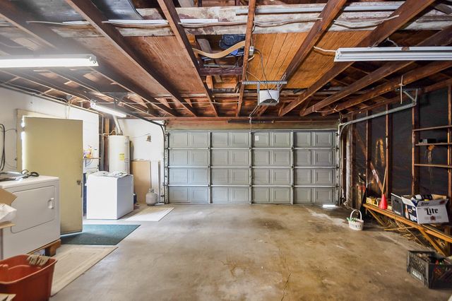 4923 Saxon Drive, Houston, TX 77092