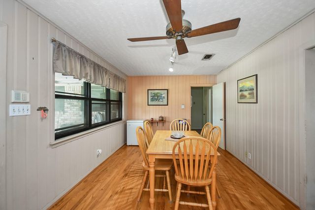 4923 Saxon Drive, Houston, TX 77092
