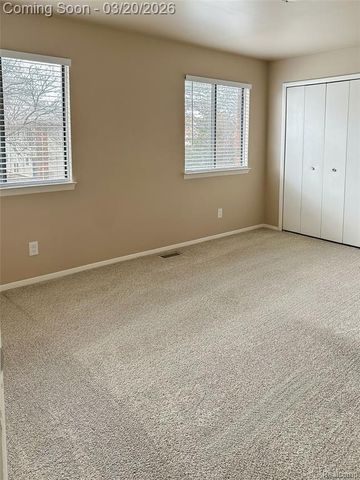 40812 Highpointe Drive 24, Clinton Township, MI 48038