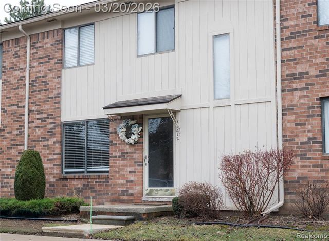 40812 Highpointe Drive 24, Clinton Township, MI 48038