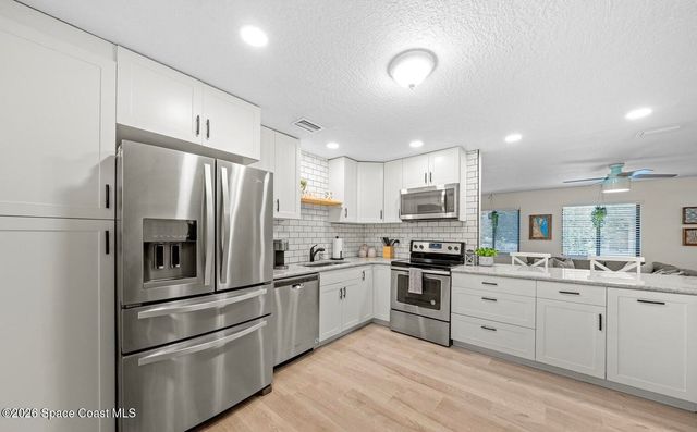 120 Madison Avenue, Cape Canaveral, FL 32920