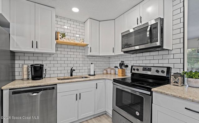 120 Madison Avenue, Cape Canaveral, FL 32920