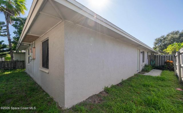 120 Madison Avenue, Cape Canaveral, FL 32920