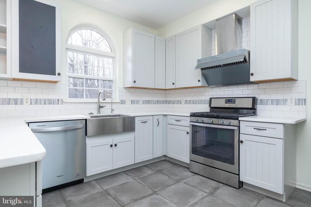 8 STIRLING, Newark, DE 19702