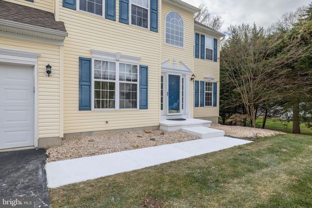 8 STIRLING, Newark, DE 19702