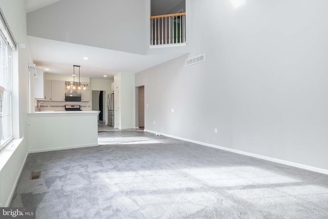 8 STIRLING, Newark, DE 19702