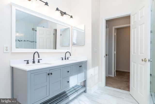 8 STIRLING, Newark, DE 19702