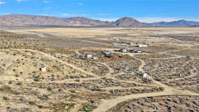 11805 Cove, Lucerne Valley, CA 92356