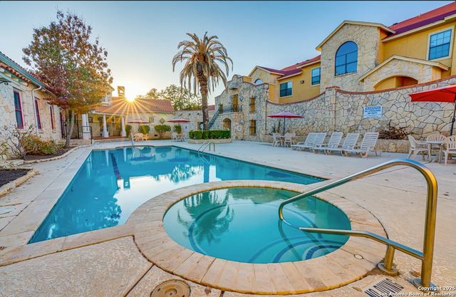 6160 Eckhert Rd Apt 103, San Antonio, TX 78240