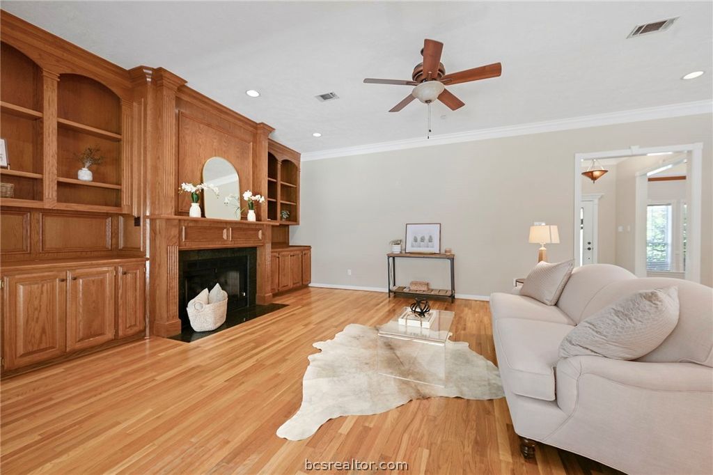 713 Willow Loop, College Station, TX 77845 — photo 5