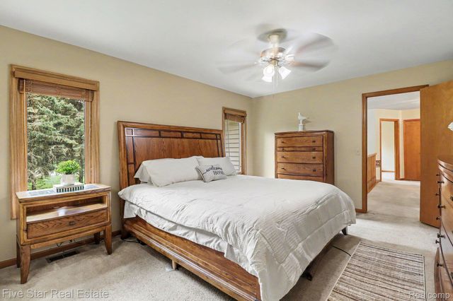 10100 Abrams Fork, Brighton Township, MI 48114