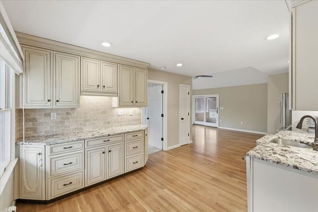 38 Old Farm Road, Abington, MA 02351