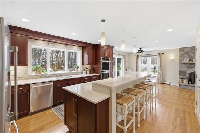 38 Old Farm Road, Abington, MA 02351