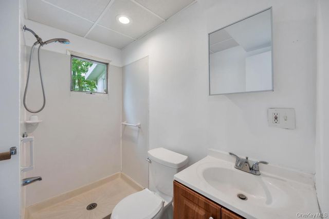 125 S 5th Street, Bethpage, NY 11714