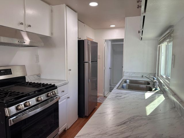 835 Kimball 43, Seaside, CA 93955