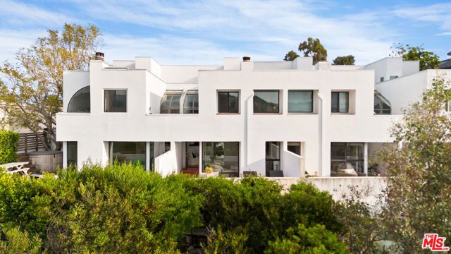 29221 Heathercliff Road 13, Malibu, CA 90265
