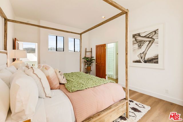 29221 Heathercliff Road 13, Malibu, CA 90265