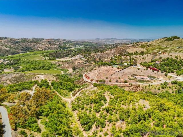 31675 Rancho Amigos Rd 1, Bonsall, CA 92003