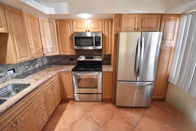 4301 Martinique Cir K1, Coconut Creek, FL 33066