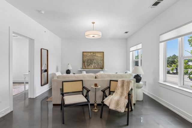 5710 Mccommas Boulevard 101, Dallas, TX 75206