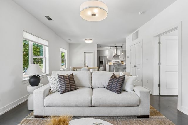 5710 Mccommas Boulevard 101, Dallas, TX 75206
