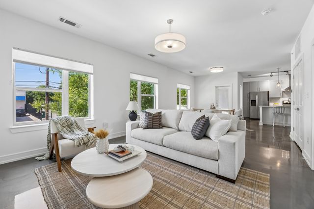5710 Mccommas Boulevard 101, Dallas, TX 75206