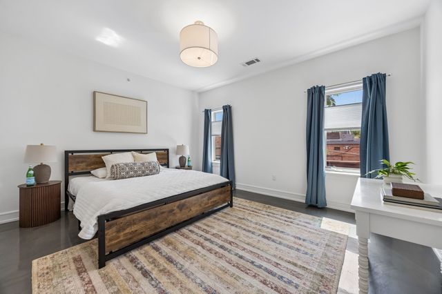 5710 Mccommas Boulevard 101, Dallas, TX 75206
