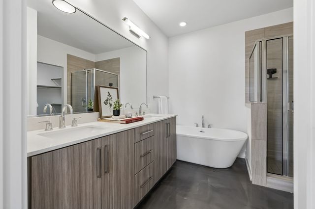 5710 Mccommas Boulevard 101, Dallas, TX 75206