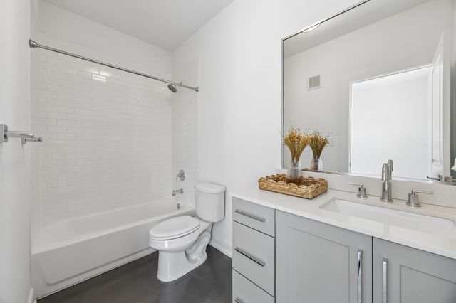 5710 Mccommas Boulevard 101, Dallas, TX 75206