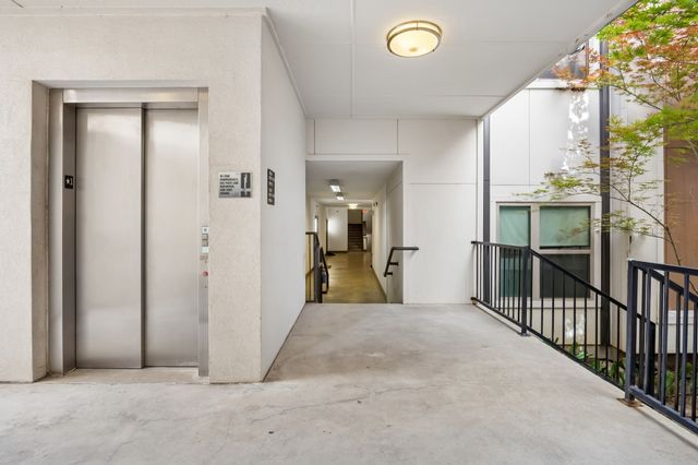 5710 Mccommas Boulevard 101, Dallas, TX 75206