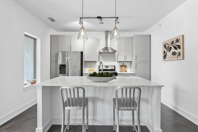5710 Mccommas Boulevard 101, Dallas, TX 75206