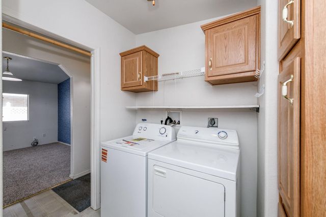 1701 Dinuba Ave Spc 56, Selma, CA 93662