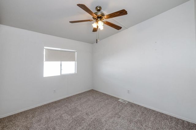 1701 Dinuba Ave Spc 56, Selma, CA 93662