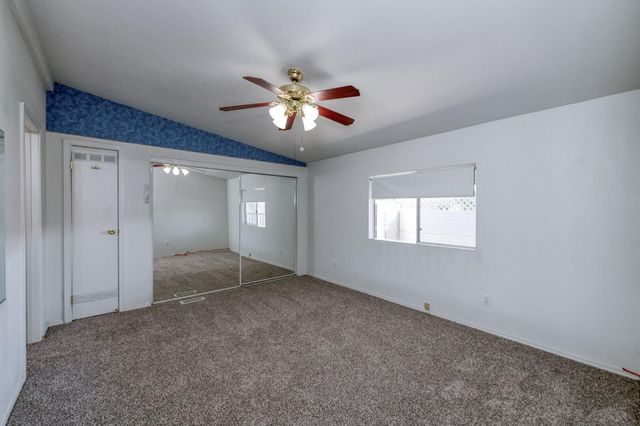 1701 Dinuba Ave Spc 56, Selma, CA 93662