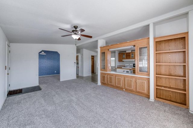 1701 Dinuba Ave Spc 56, Selma, CA 93662