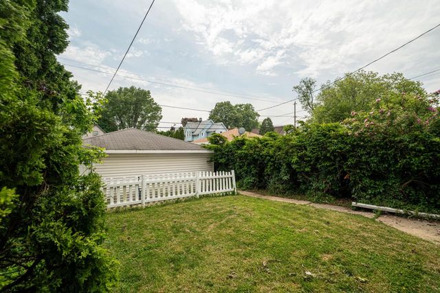 3835 E Cudahy AVENUE, Cudahy, WI 53110