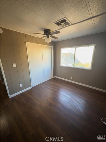 6601 E Eucalyptus 297, Bakersfield, CA 93306