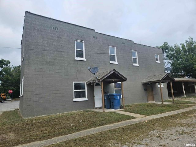 101 E WEBSTER Street, Benton, IL 62812