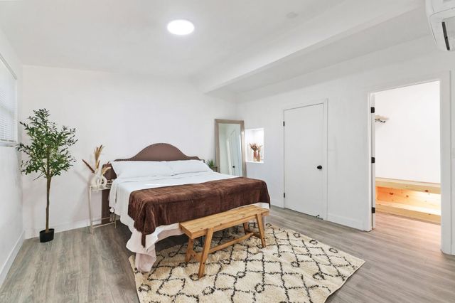 1293 N Bailey Avenue, Fresno, CA 93727