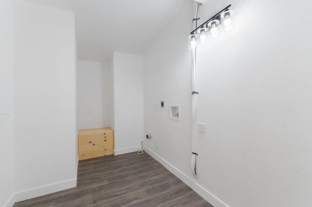 1293 N Bailey Avenue, Fresno, CA 93727